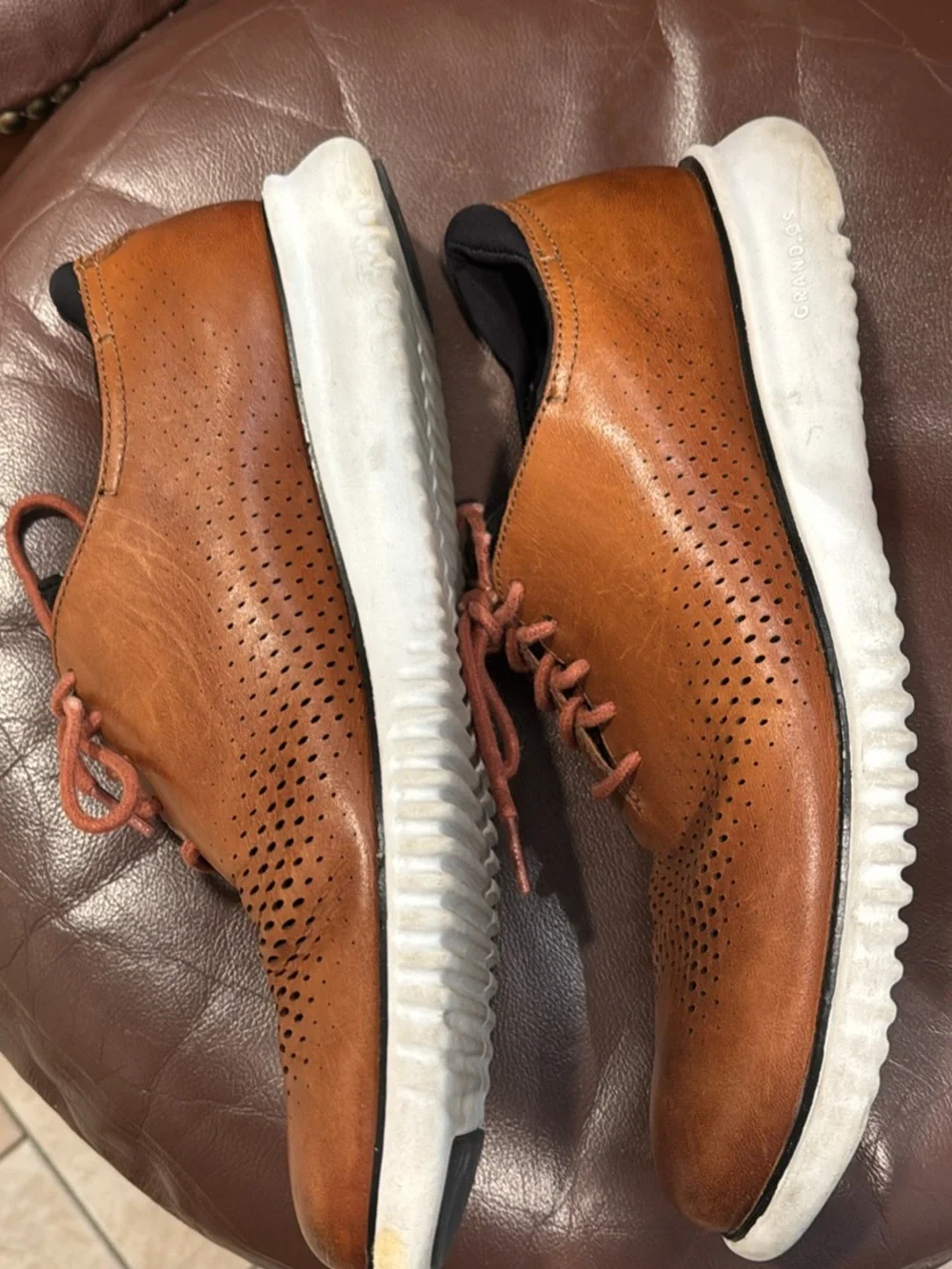 COLE HAAN- Men's Leather Casual Lace-Up Shoes - Brown